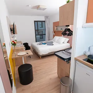 Hotel apartamentowy Privilodges, Tulon