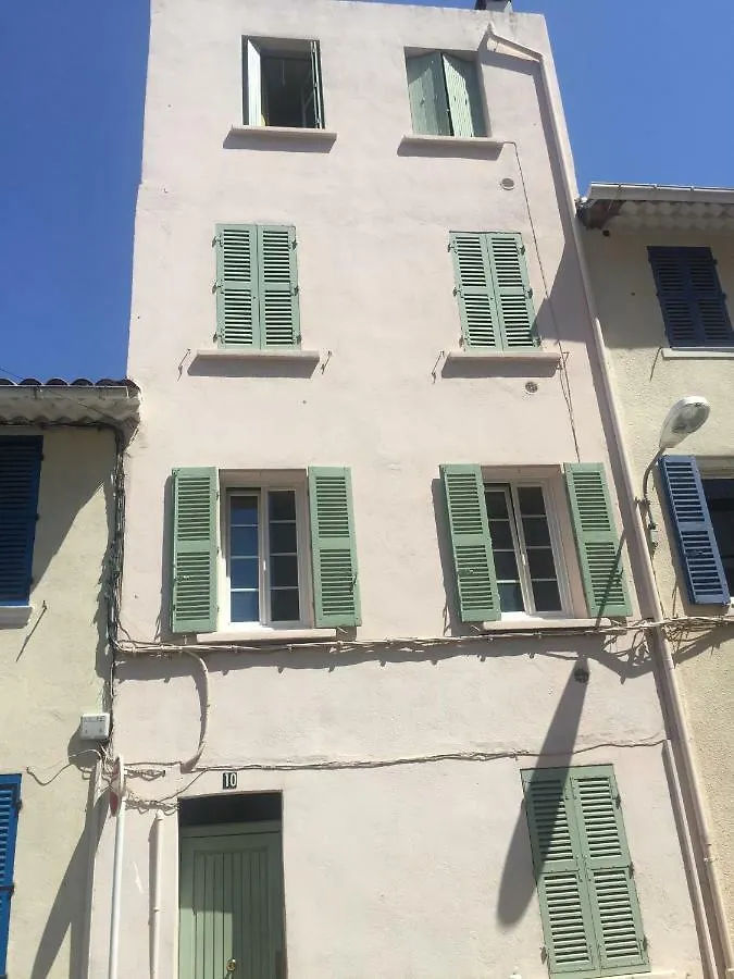 Apartament Le Suffren, Ventile ,Wifi, A 100 M De La Plage Tulon Francja